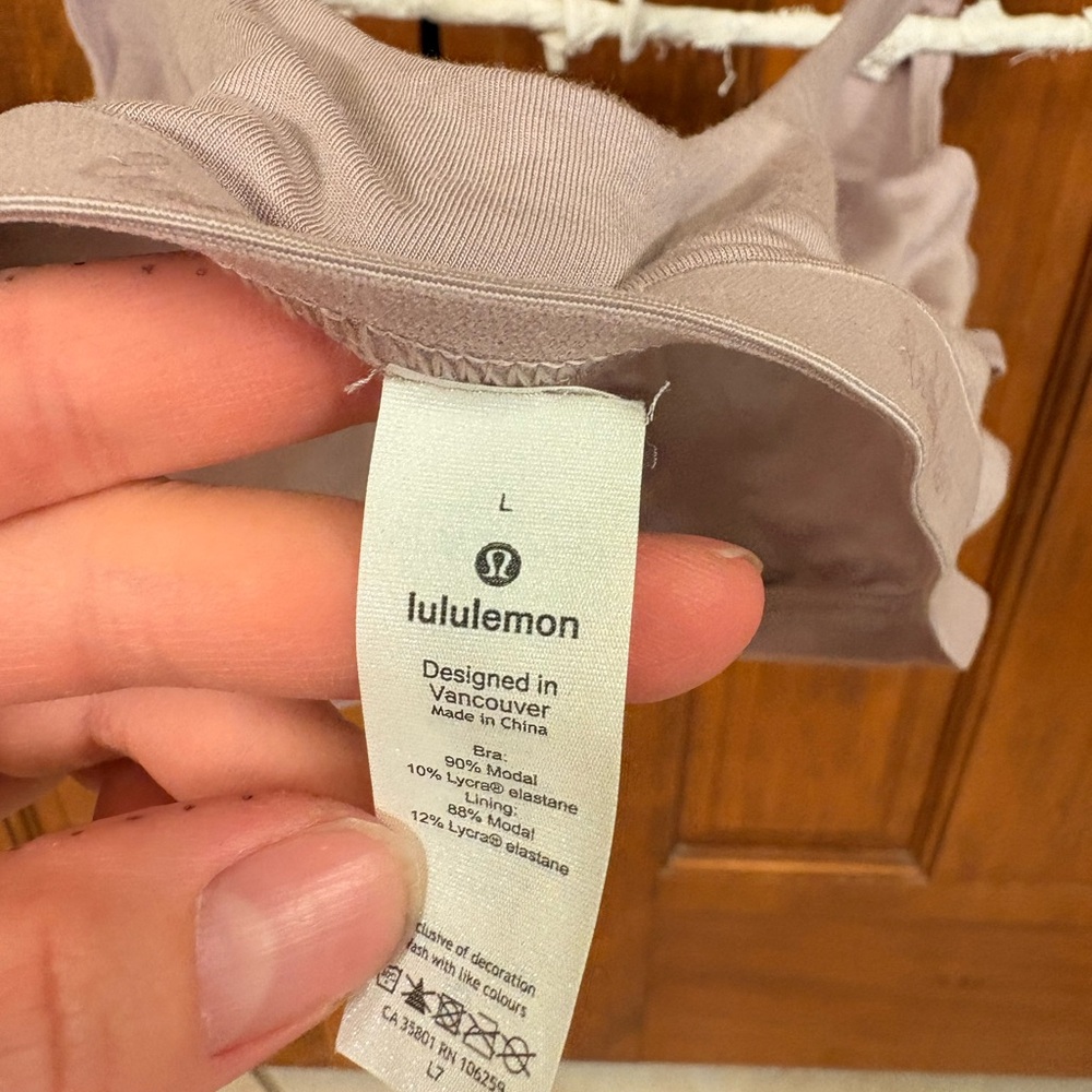Lululemon Athletica Simply Gathered Bralette L - Picture 5 of 5